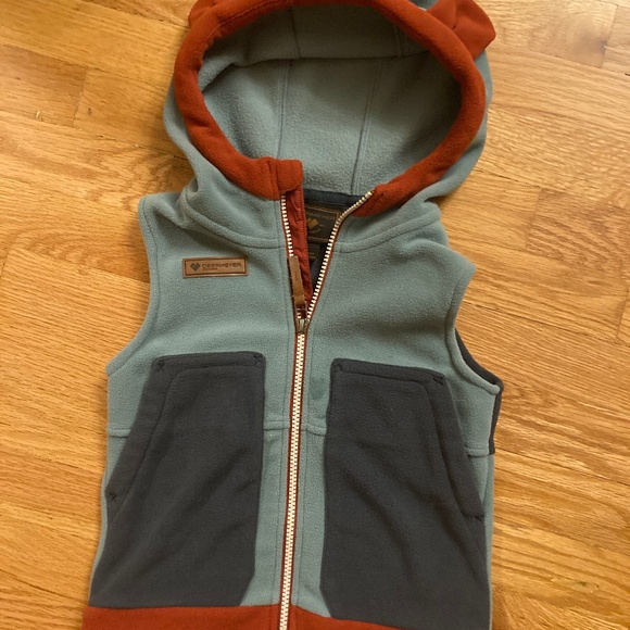 Adorable Little Boy's Obermeyer Logan Fleece Vest - Picture 1 of 7